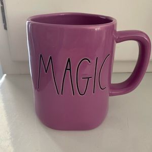 Rae Dunn Magic Mug